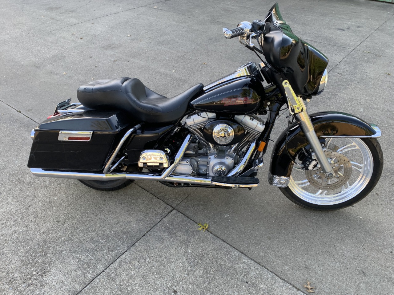 2005 Harley Davidson  FLHT Electra Glide